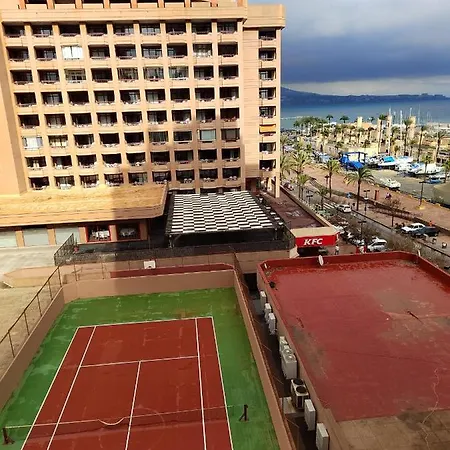 Bright With Sea View, Fuengirola, 50 M², Pool דירה פואנגירולה