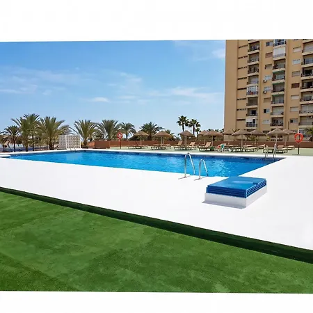 Bright With Sea View, Fuengirola, 50 M², Pool Huoneisto