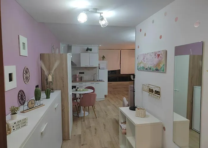 Bright With Sea View, Fuengirola, 50 M², Pool * Фуэнхирола