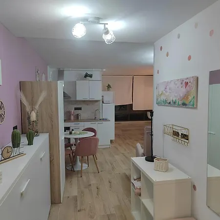 Bright With Sea View, Fuengirola, 50 M², Pool * Fuengirola